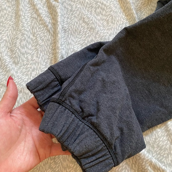 Lululemon Joggers (M) - Picture 6 of 8
